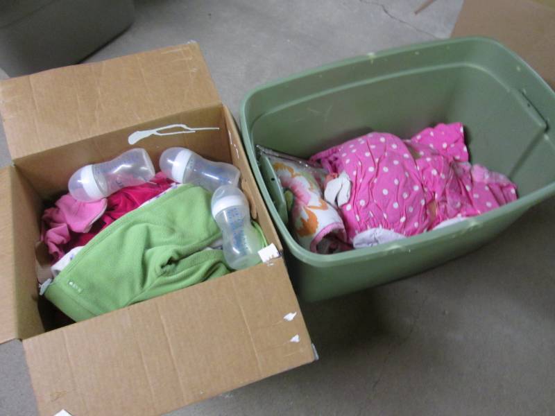 lot 111 image: Crib Sheet and Padding Set and Asso...