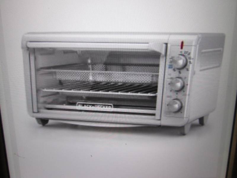 lot 143 image: Black & Decker Extra Wide Crisp N ...