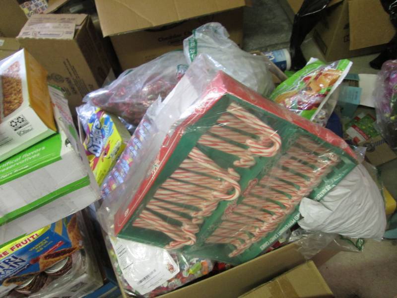 lot 157 image: Big Box Full of Assorted Candy Past...
