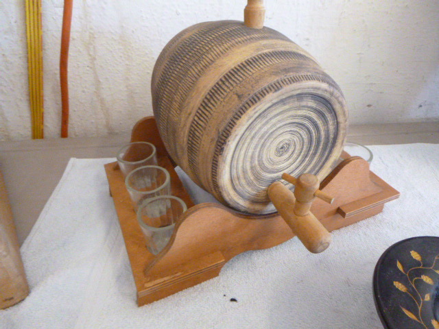 lot 49 image: Home Items