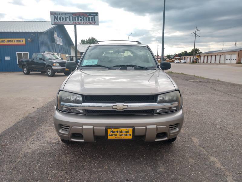 lot 5 image: 2002 Chevy Trailblazer  4WD