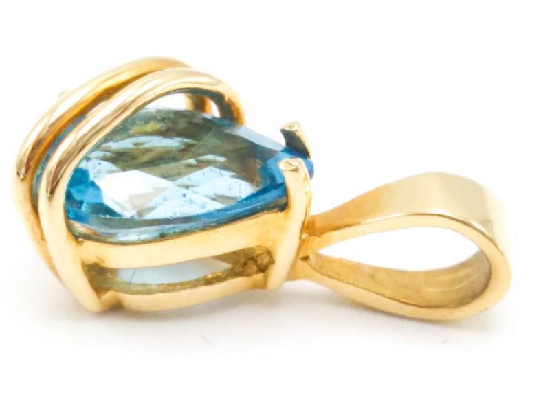 lot 24E image: Beautifully Designed Blue Topaz Estate Pendant in 14k Yellow Gold