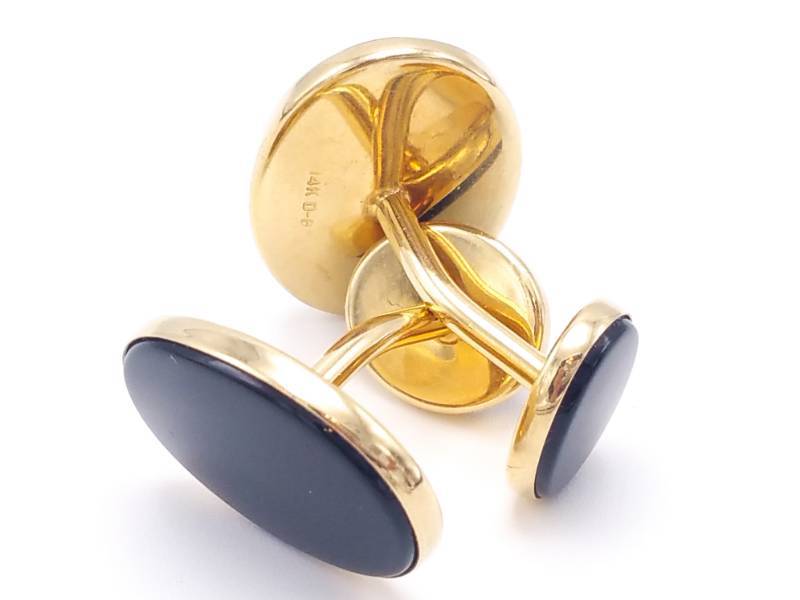 lot 30 image: Mens 14k Yellow Gold Cufflinks
