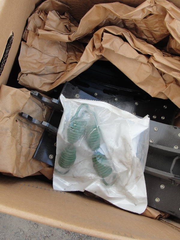 lot 22 image: 15 BOXES W 4 BRAKE SHOES  SPRINGS N ROLLERKIT  PR. BOX