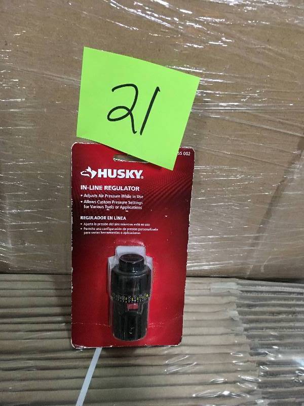 Husky 14 in. NPT In-Line Regulator in good condition