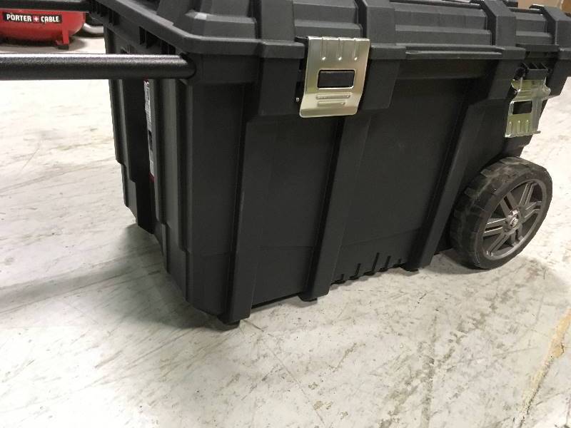 Husky 26 in. Connect Mobile Tool Box Black in good condition