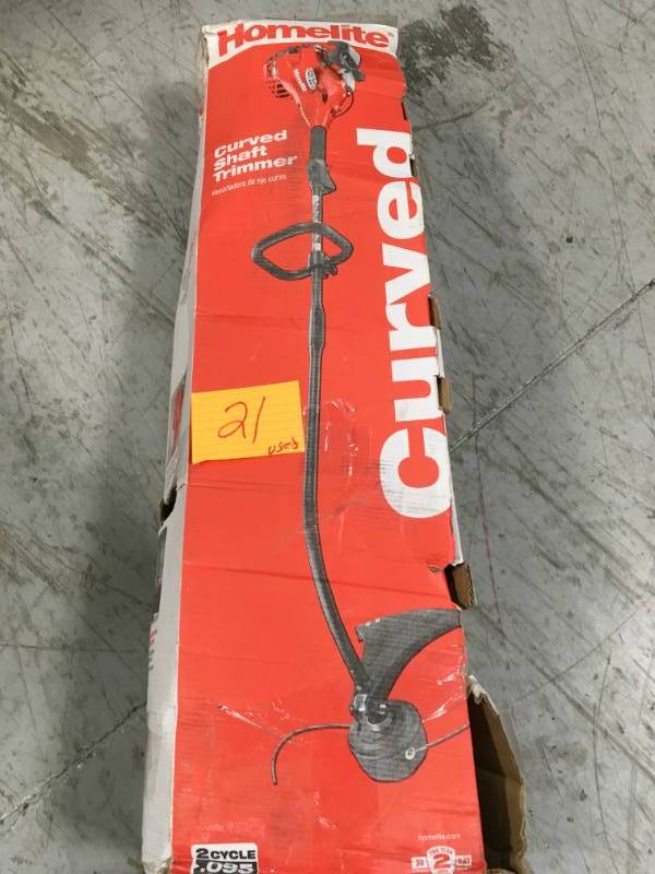 lot 21 image: Homelite 2-Cycle 26 CC Curved Shaft Gas Trimmer USED  in good condition