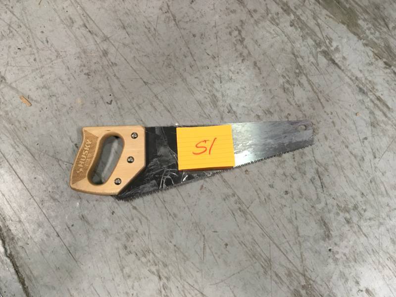 lot 51 image: Husky 15 in. Wood Handle Aggressive Tooth Saw  in good condition