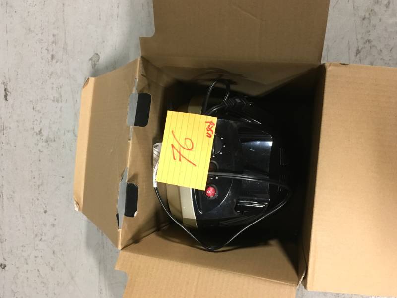 lot 76 image: Vornado VH200 Vortex Indoor Heater Champagne 1500W EH1-0092-69 USED in good condition