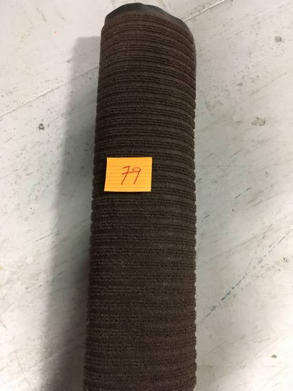 lot 79 image: BROWN RUNNER CARPETt in good condition