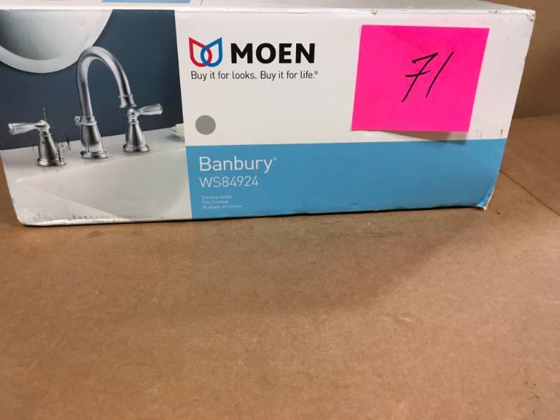 lot 71 image: MOEN Banbury 8 in. Widespread 2-Handle Bathroom Faucet in Chrome in good condition
