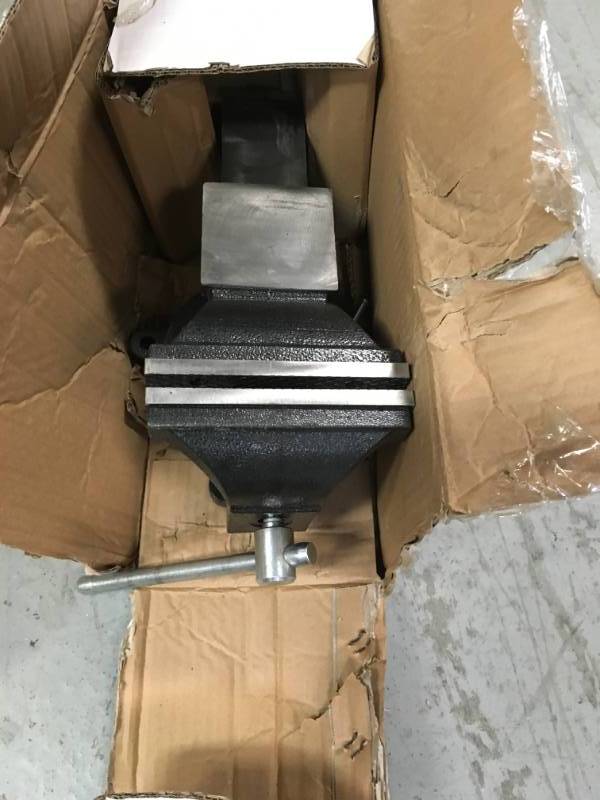 lot 12 image: BESSEY 6 in. Heavy-Duty Bench Vise with Swivel Base in good condition
