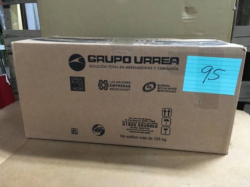 lot 95 image: URREA Heavy Duty Metal Tool Box - 17 in. X 7 12 in. X 7 in. not used