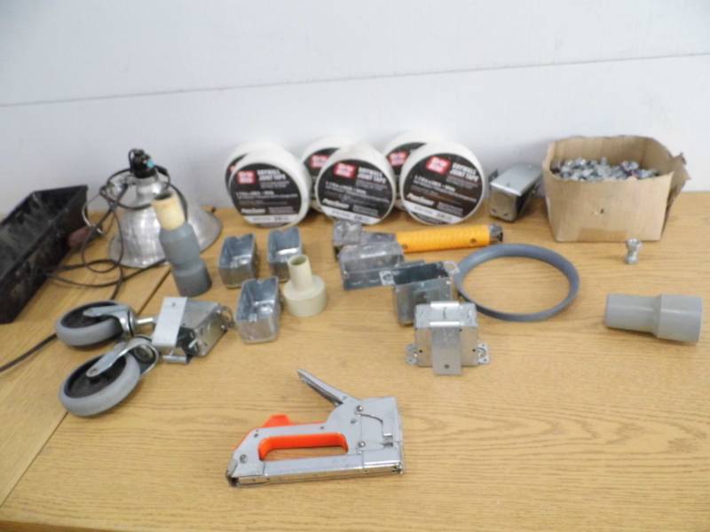 lot 15 image: Electrical Boxes