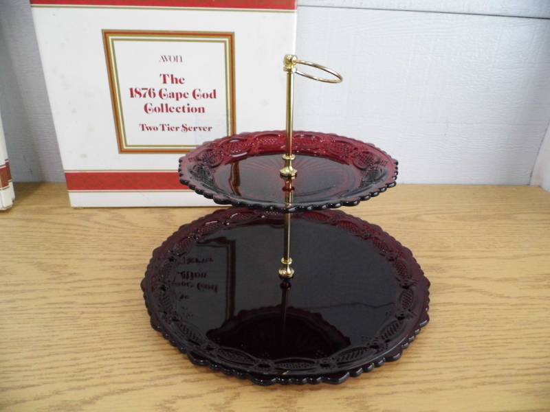 lot 29 image: Avon Cape Cod - 2 Tier Server