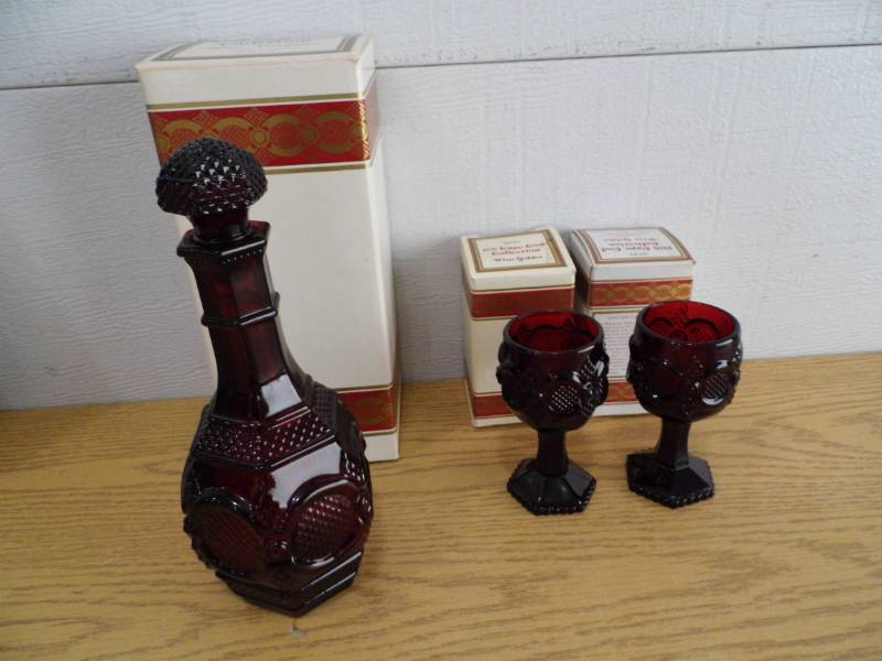 lot 46 image: Avon Cape Cod - Decanter - Wine Goblets