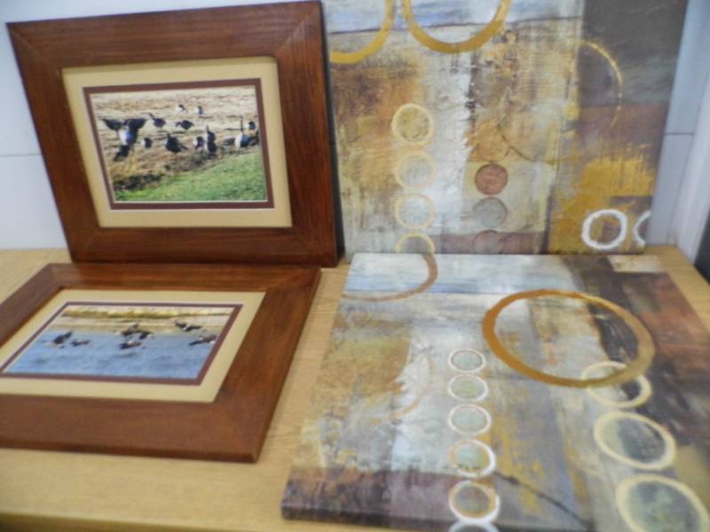 lot 65 image: Geese Pictures - Art