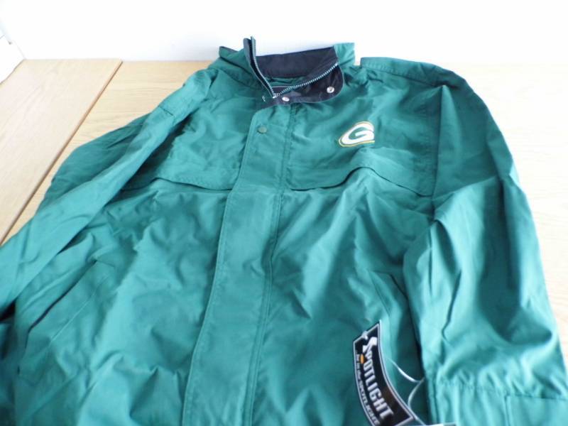 lot 81 image: Green Bay Packer Jacket
