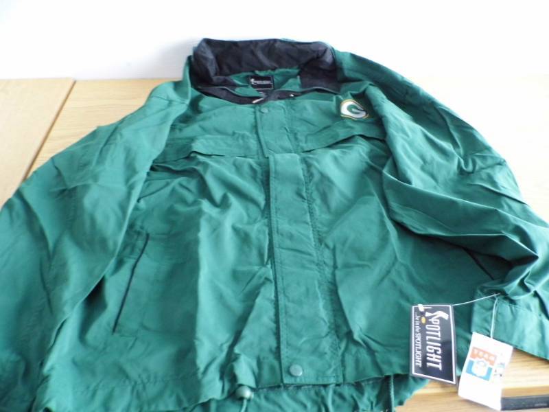 lot 82 image: Green Bay Packer Jacket