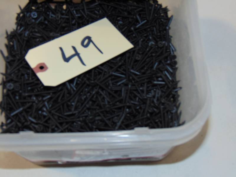 lot 49 image: 18 Pounds 1-58 Screws