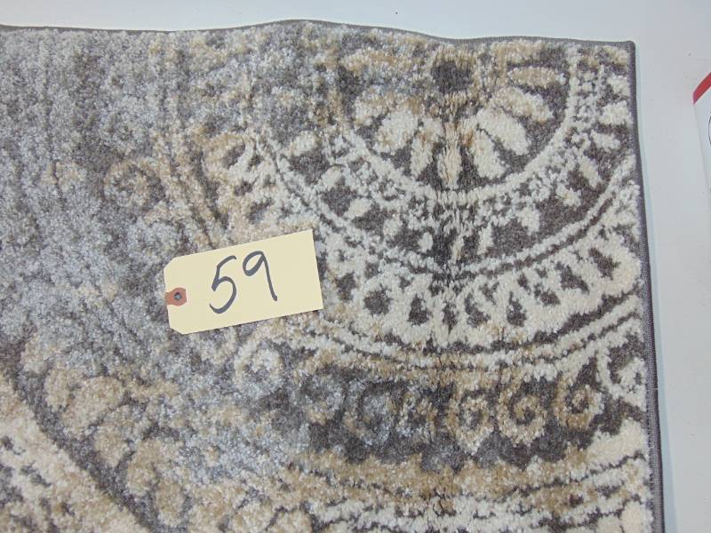 lot 59 image: 2 ft. x 7 ft. Runner Rug
