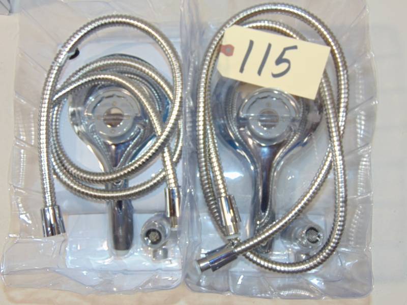 lot 115 image: Attract 5.5 in. Handheld Shower with Magnetix