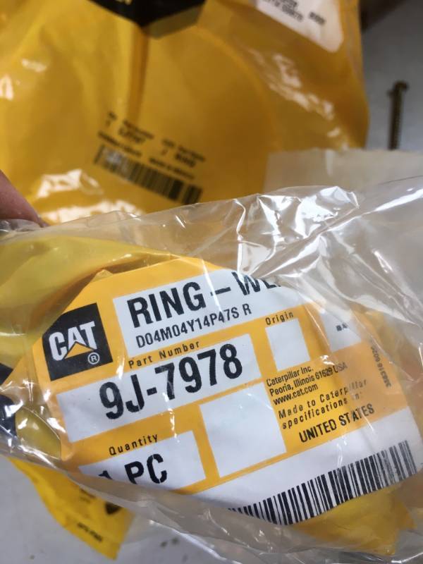 Caterpillar D8L Parts