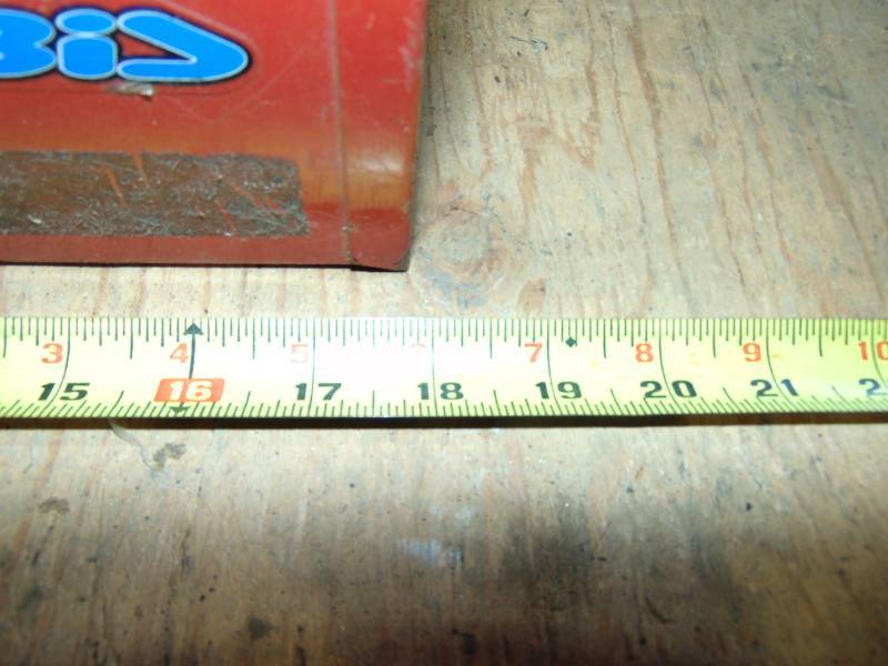 lot 18 image: Metal Tool Box