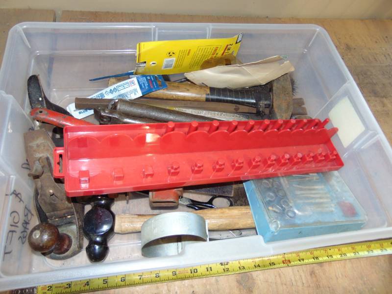 lot 38 image: Misc Tool Lot
