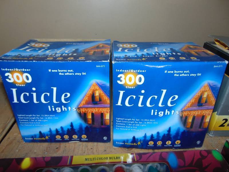 lot 62 image: Lot of Christmas Lights