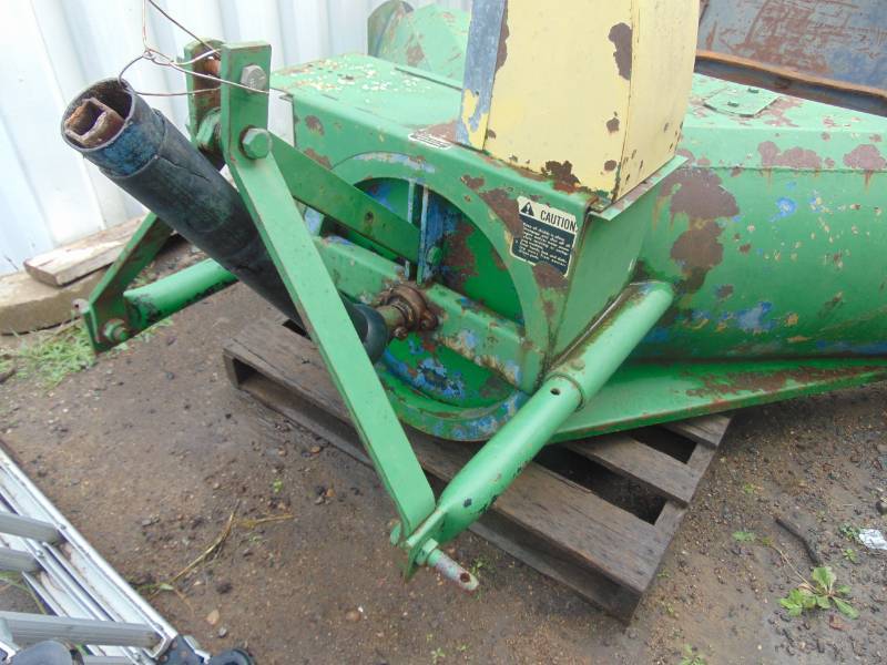 lot 93 image: 3-Point Single Stage Snow Blower