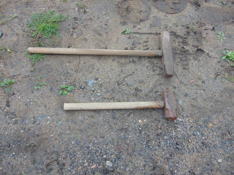 lot 108 image: (2) Heavy Hammers