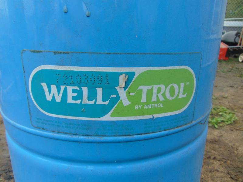 lot 117 image: Well Pressure Tank