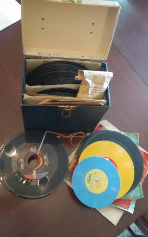 lot 45 image: Lot Of Assorted 45s