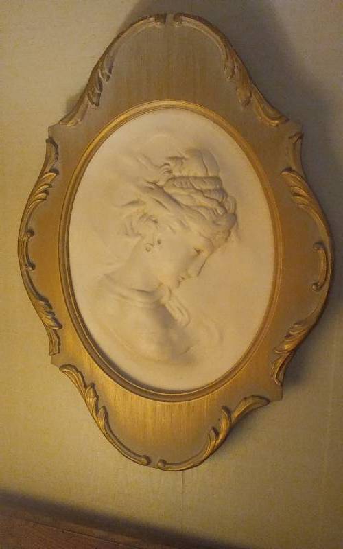 lot 53 image: Pair Of Silhouette Wall Decor