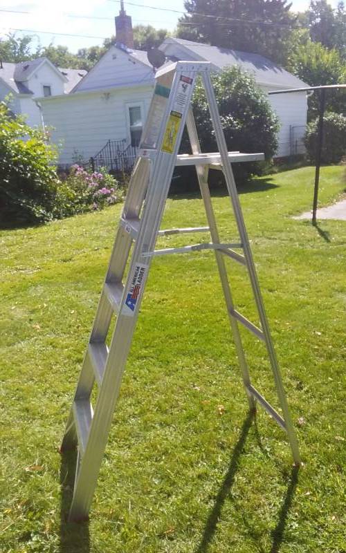 lot 85 image: All American 6 Ft Aluminum Step Ladder (200 Lbs)