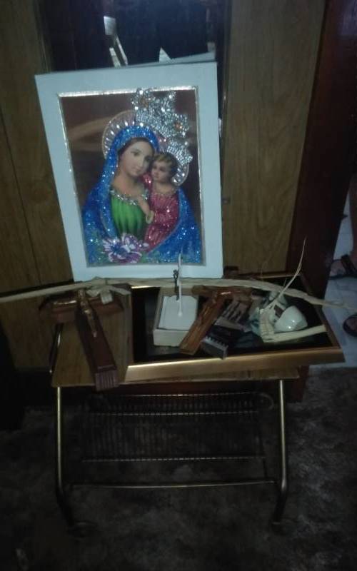 lot 101 image: Lot Of Religious Items, Wall Decor