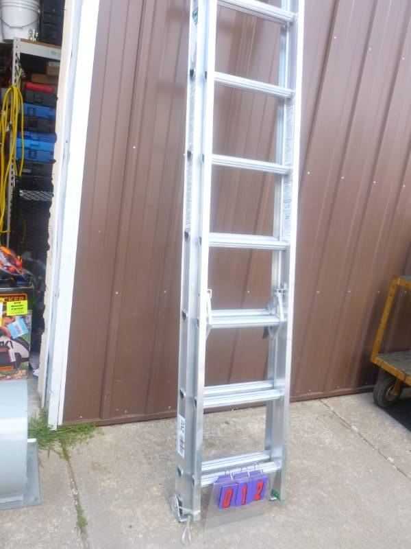 lot 12 image: Werner 16 ft Aluminum Ladder