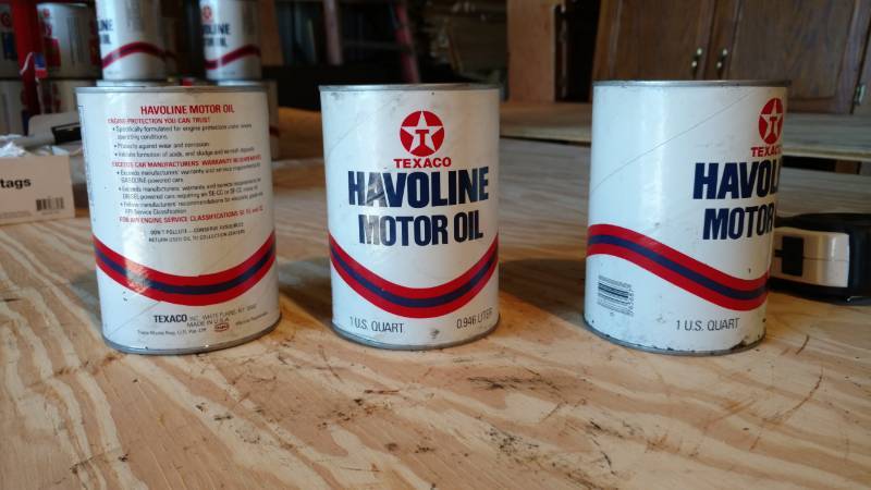 lot 21 image: 3 Texaco Havoline motor oil 1 qt sealed cans 1 full 2 not completely full