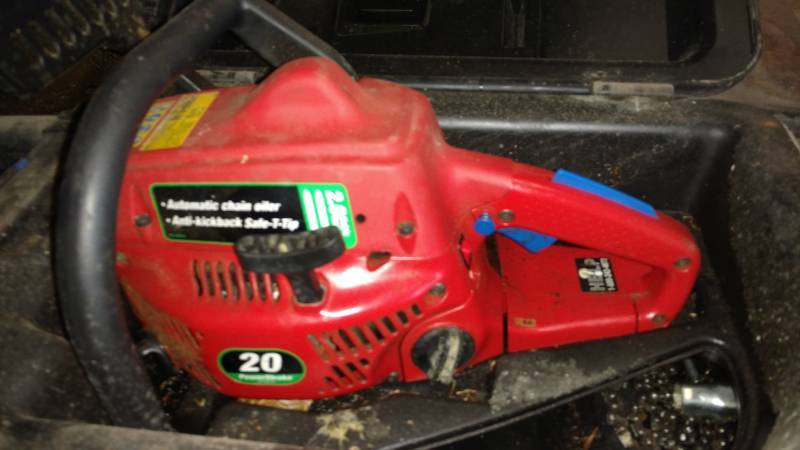 lot 84 image: Homelite chain saw in case untested