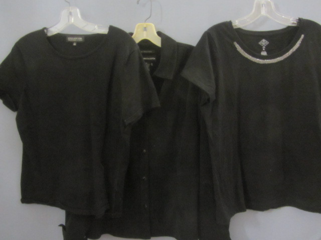 lot 112 image: Ladies Tops