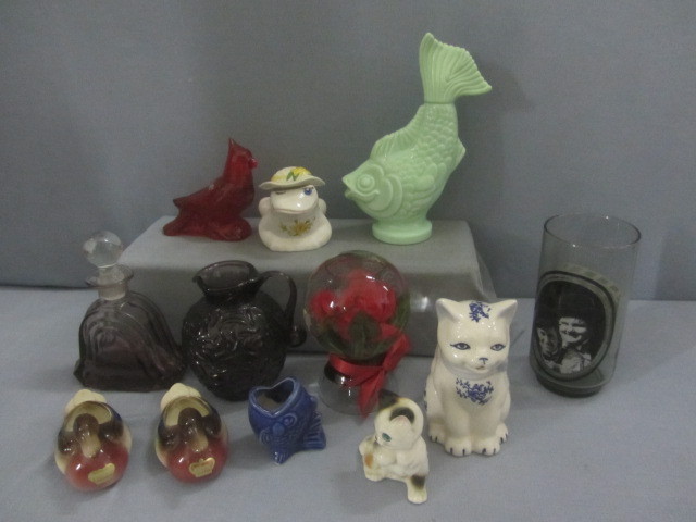 lot 79 image: Duck Planters, Kitten, Avon