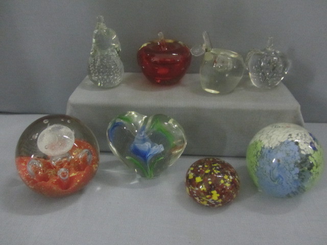lot 95 image: Paperweights, Fruit