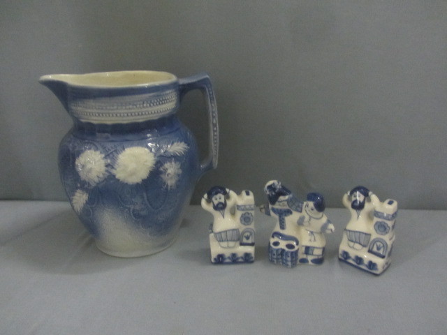 lot 73 image: Russian Figures