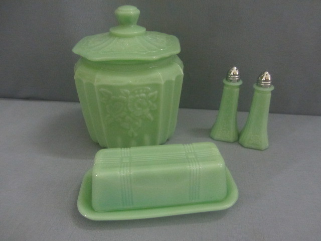 lot 51 image: Jadeite Cracker Jar, S&P, Butter Dish