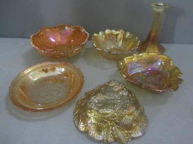 lot 55 image: Carnival Glass