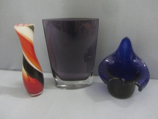 lot 57 image: Cobalt, Purple Vases