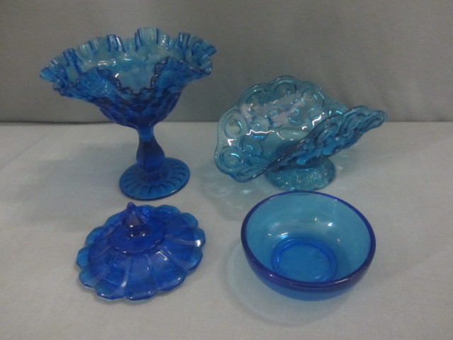 lot 40 image: Blue Compote, Dishes