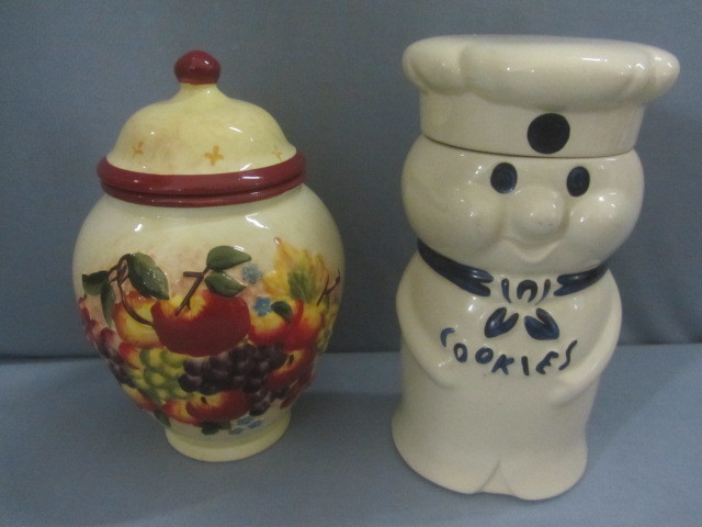 lot 34 image: Cookie Jars