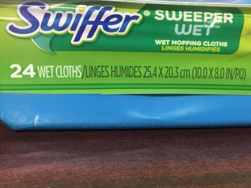 lot 57 image: Swiffer Sweeper Wet Pads